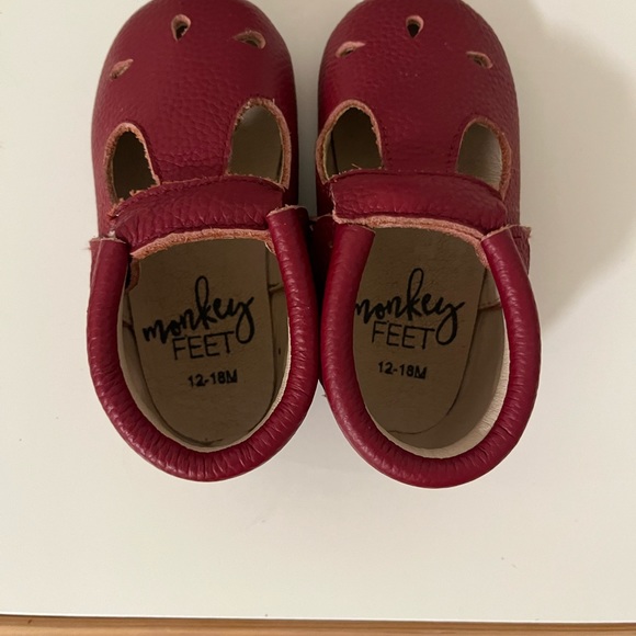 Monkey feet 12-18m - Picture 3 of 4